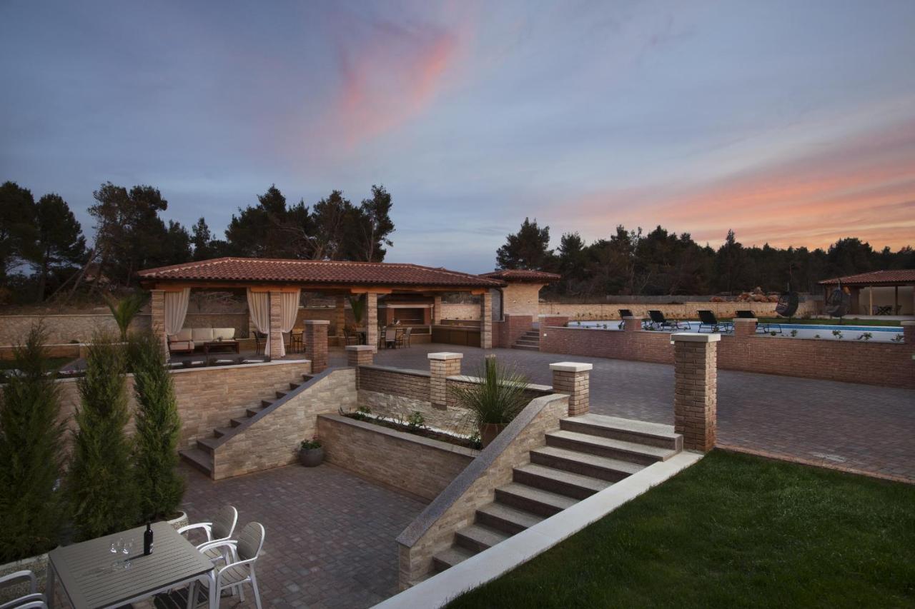 Villa Malibu One Vir Kültér fotó
