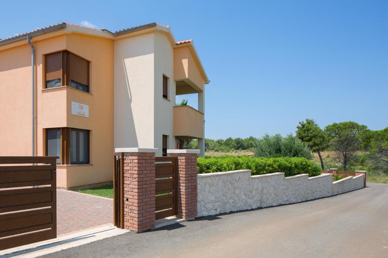 Villa Malibu One Vir Kültér fotó