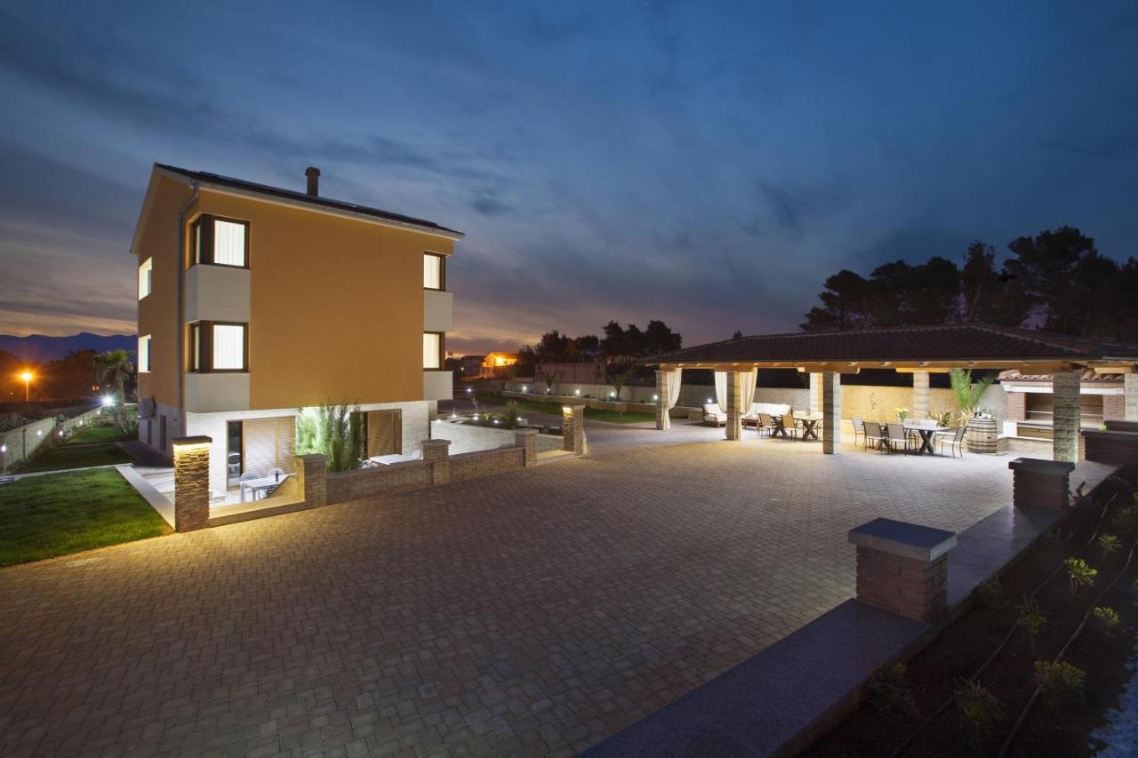 Villa Malibu One Vir Kültér fotó