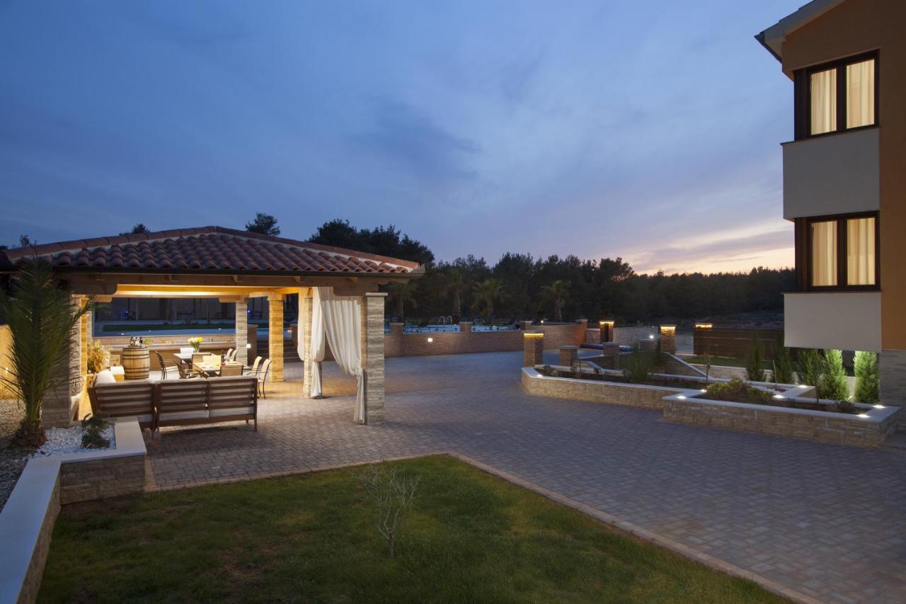 Villa Malibu One Vir Kültér fotó